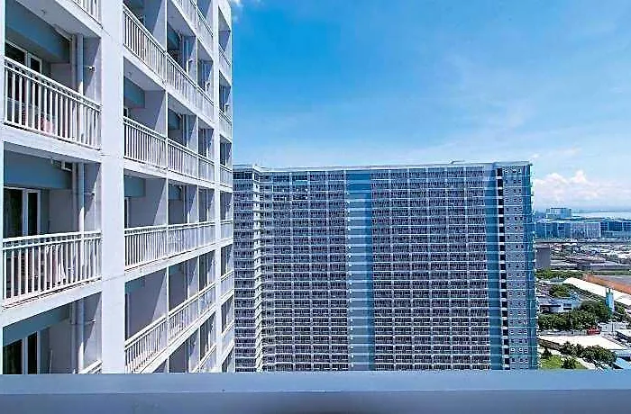Smdc Breeze Residences By Reddoorz Hotel *